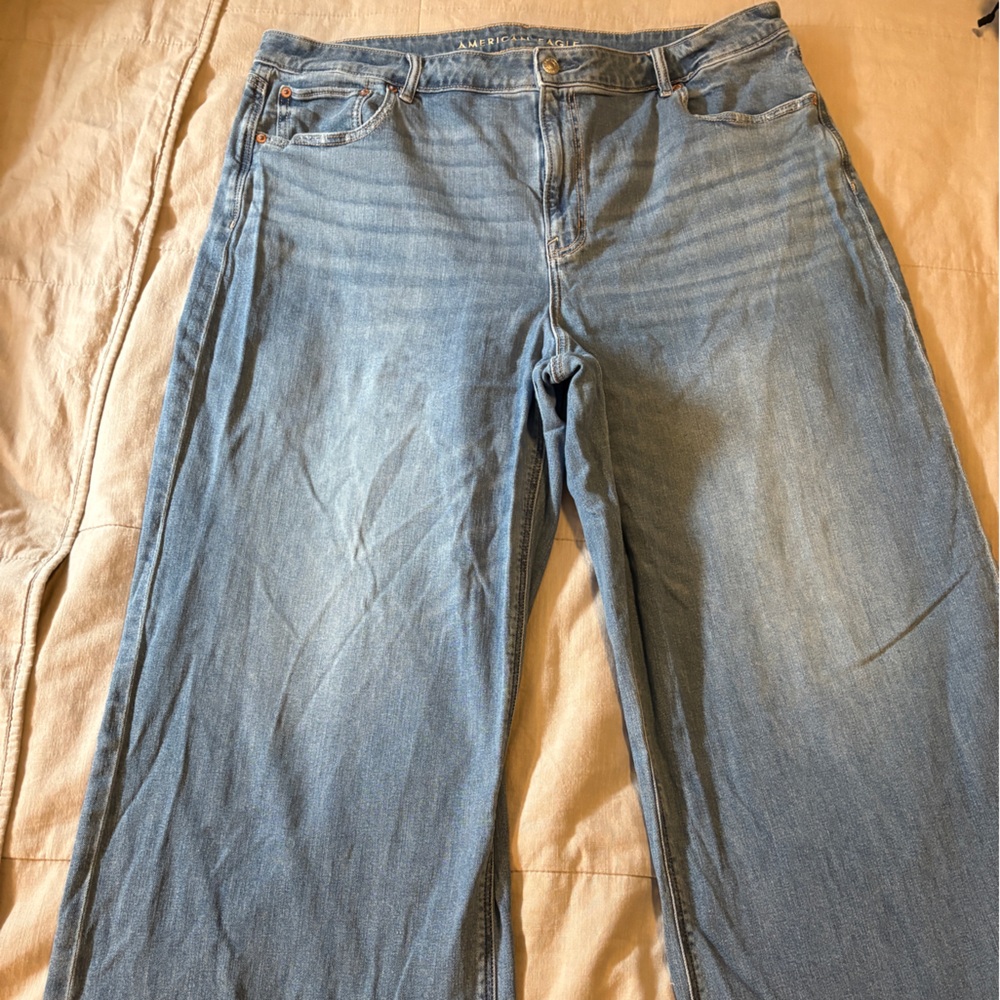American Eagle Outfitters Super High Rise Baggy Wide Leg Jeans